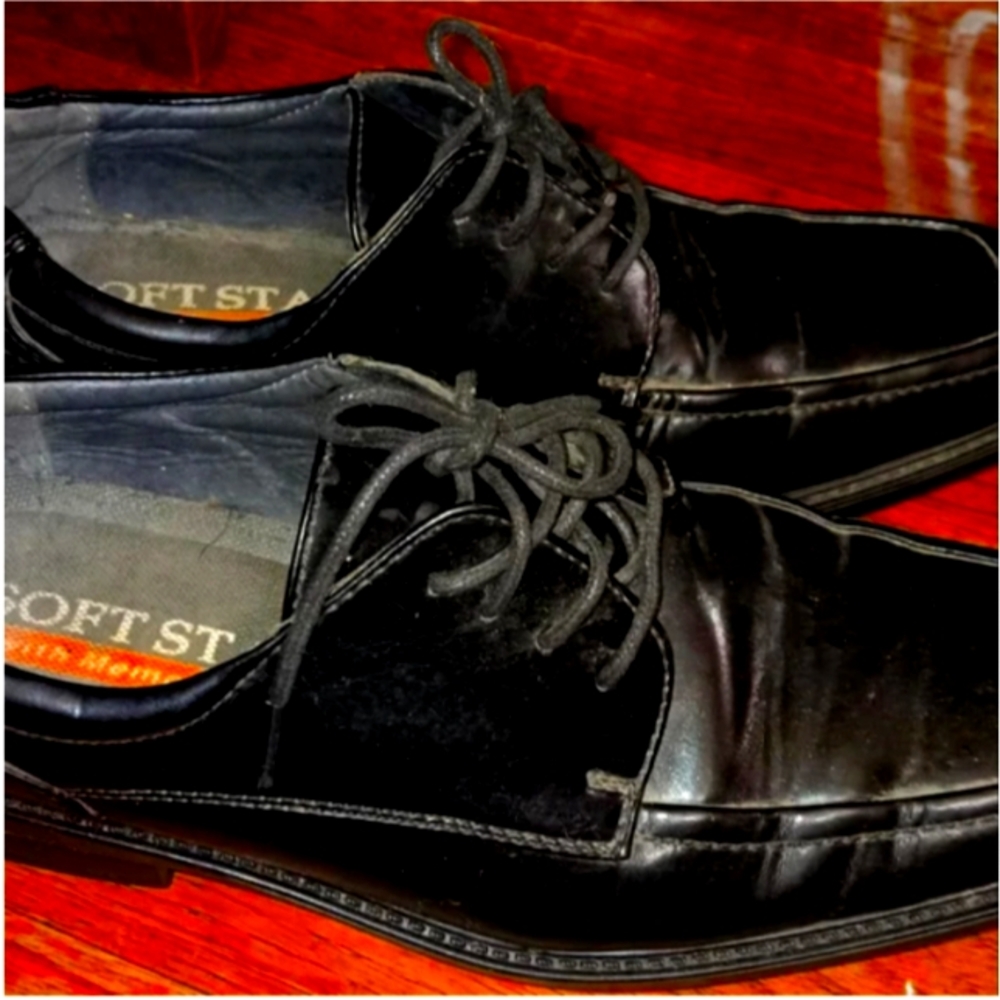 Soft Stags Black Leather Dress Shoes(10M)